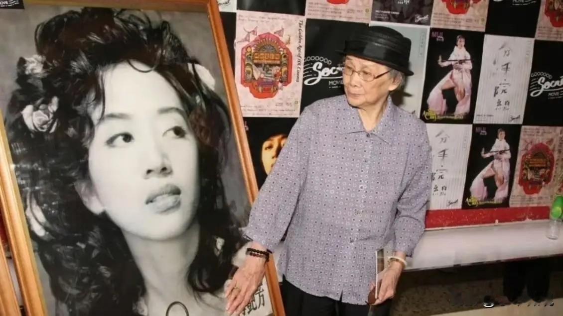 梅艳芳母亲去世了，查了一下才知道，这位102岁老人离世的新闻背后，藏着一段横