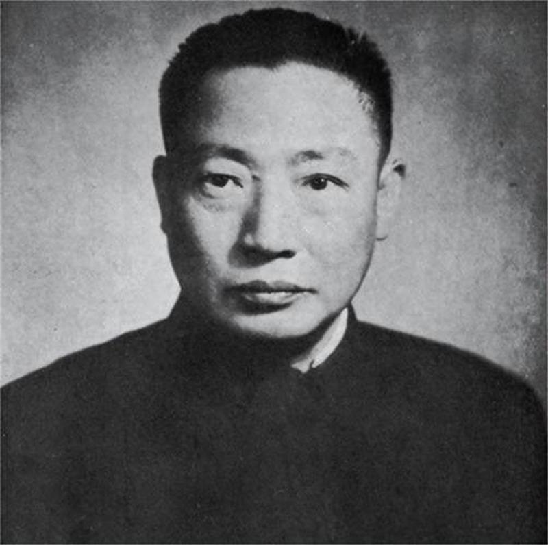 毛人凤1956年病死台湾，妻子向影心当场毫无悲色，下葬后不久便与蒋介石侍卫长俞济