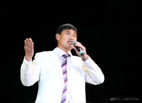 如何看25个冠军不低朱之文1人网上有人爆料，《星光大道》栏目举办了25年，催