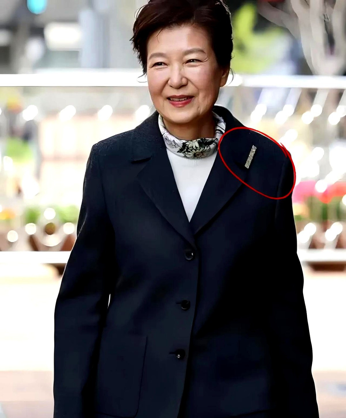 朴槿惠出狱，又卷入政治风波---哎呀妈呀，这朴槿惠大姐，