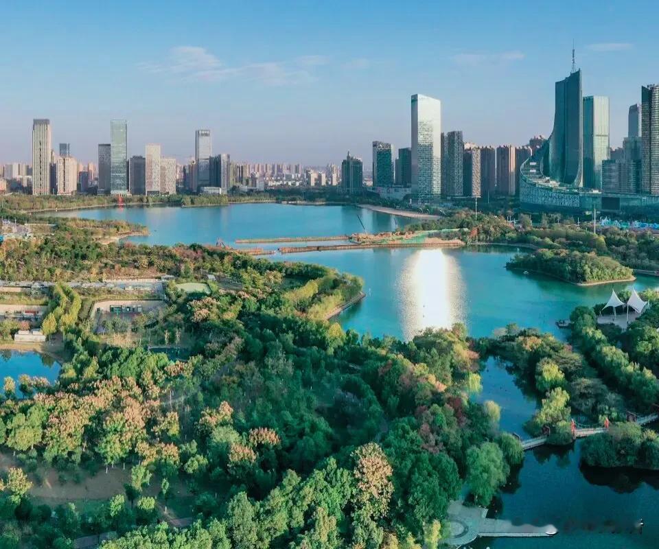 合肥人口超千万，GDP进入二十强，强势拦截安徽人口进一步被南京虹吸，南京迎来强劲