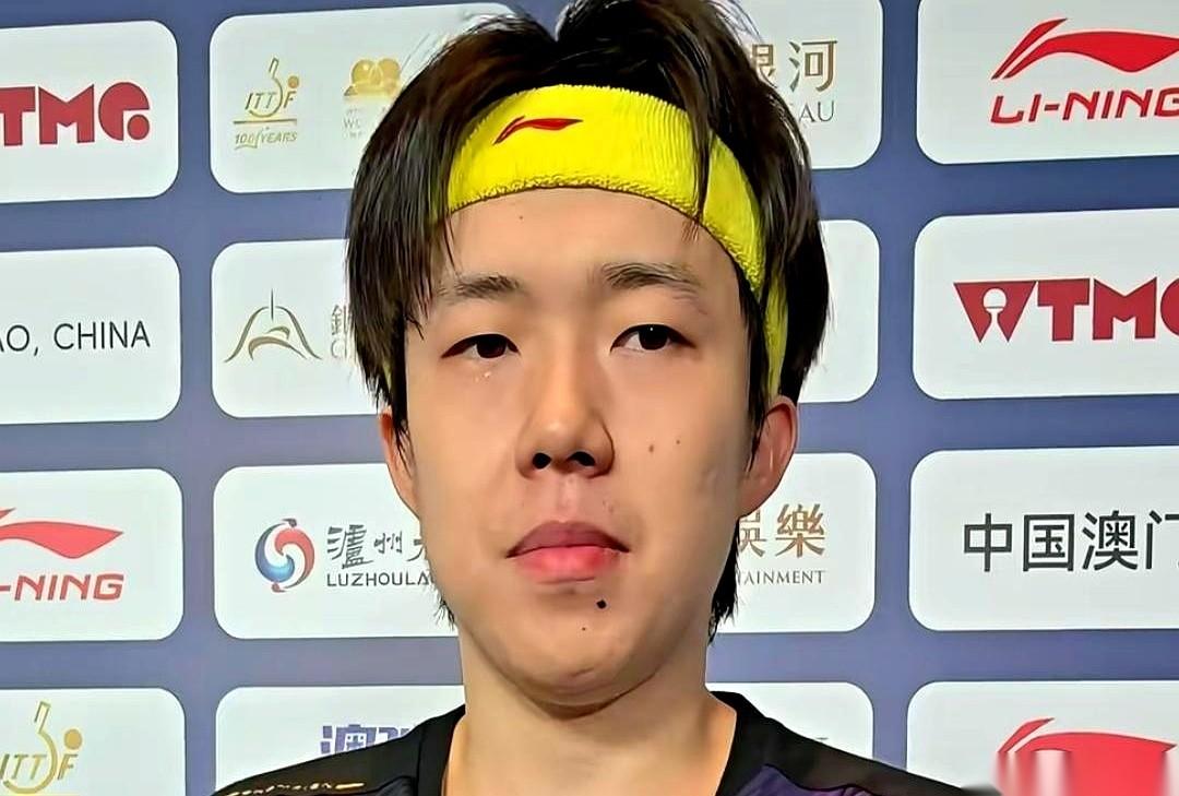 王楚钦终于把那层窗户纸捅破了。国乒近一年为什么打得这么吃力？他一句话，把根子刨