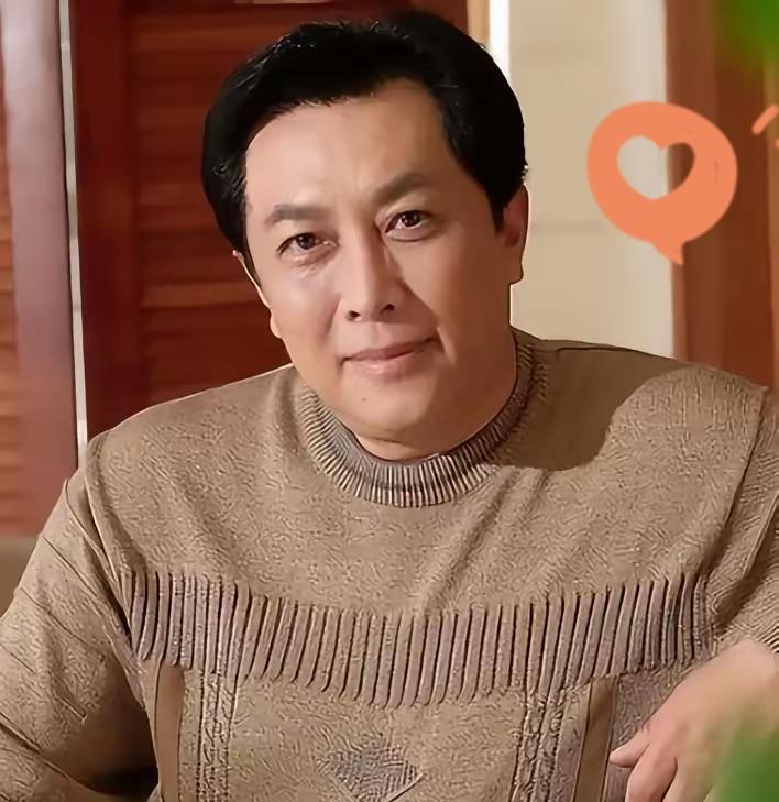 我严重怀疑，唐国强73岁了还不退休，原因很简单，不是闲不住，而是因为他还有两