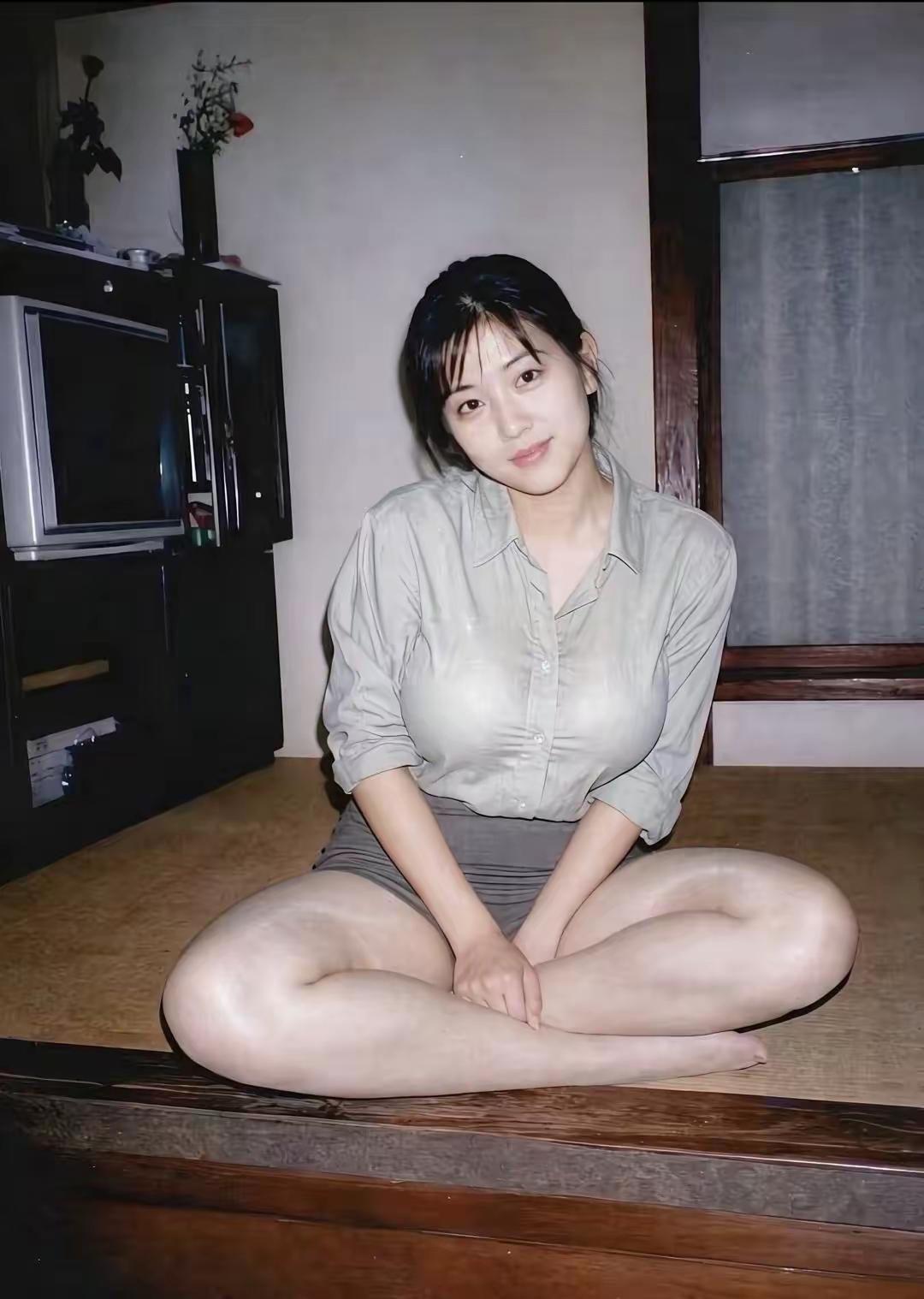 一位过来人警示：“揭露一个残酷的现实，35岁其实已经不再年轻。别天真地以为人生