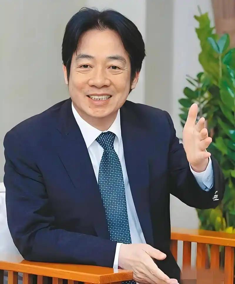 就在刚刚，‘台独’分子赖清德正式宣布，8月17日，赖清德在听取“年度总预