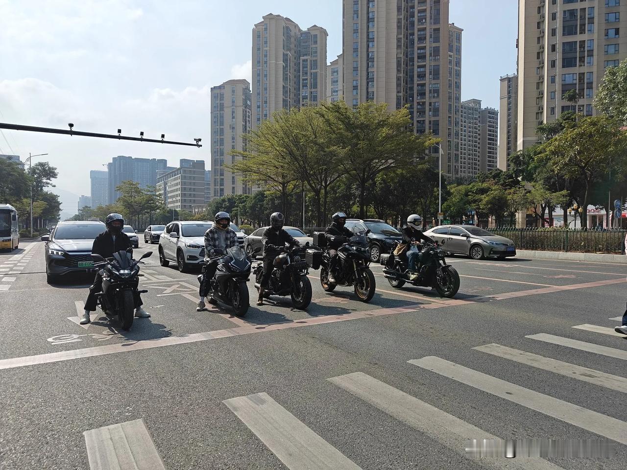 惠州大亚湾小区的物业费高吗？最近大家都在讨论物业费的问题，好像我们小区邻居都不