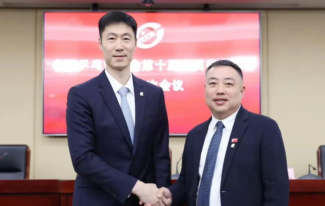 王主席刻出手整顿了！多哈世乒赛国乒圆满收官，但国乒队员回国前的疯狂采购还是令人