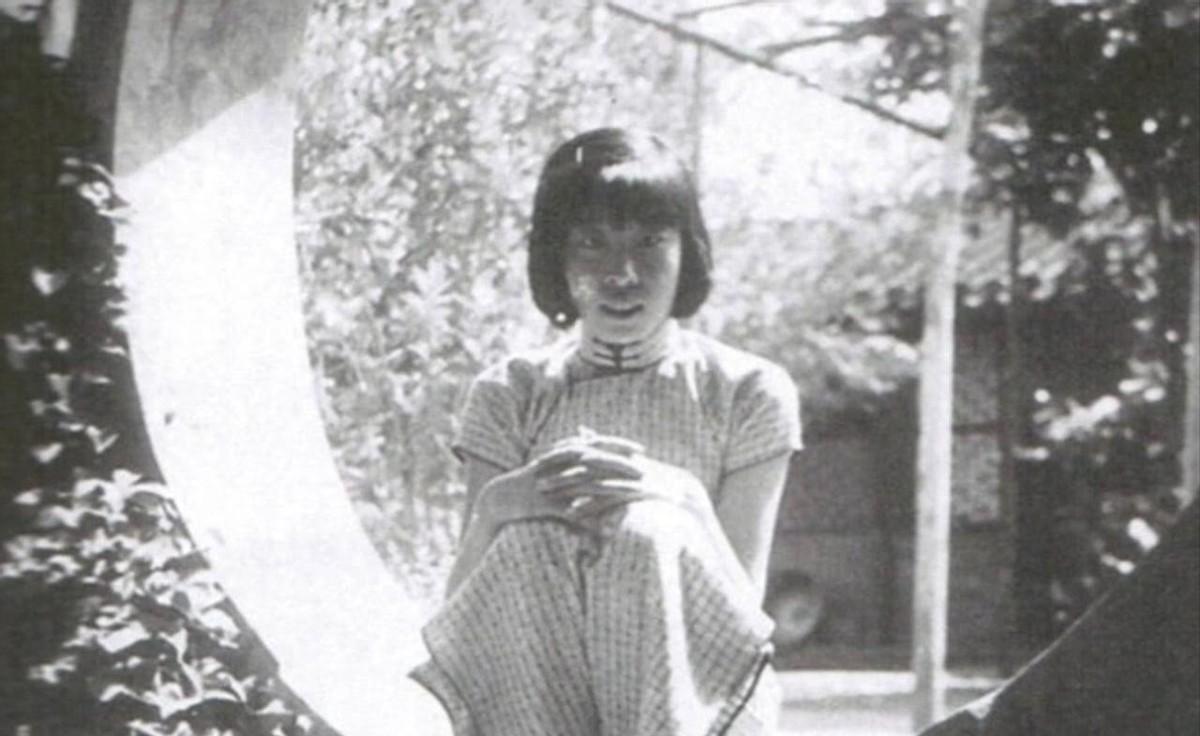 1963年毛主席写信给家人时提到王光美，表示称呼女儿李讷为同志并不合适1949