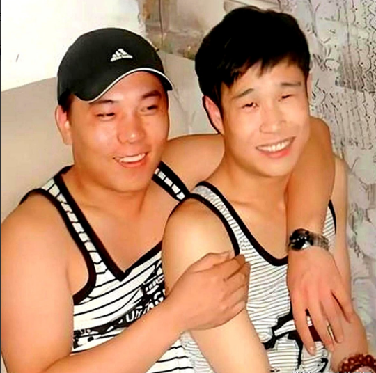 田娃说，小沈阳这个人还有没有，好像十五六年没看见了，开演唱会他会唱个屁，没想到的
