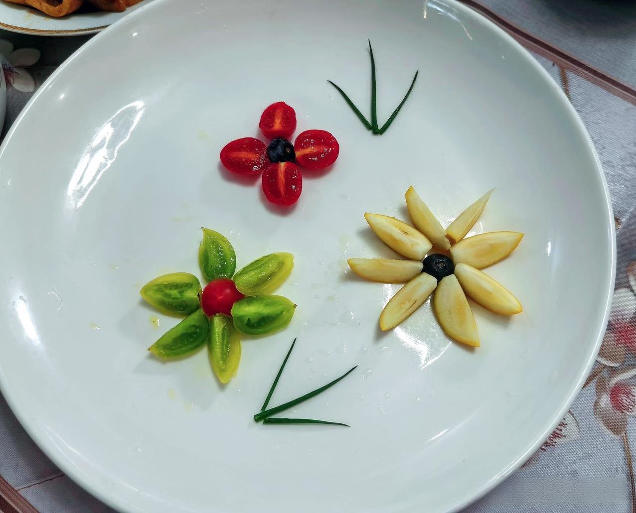 一个女人最愚蠢的行为，不是找错了男人，不是进行了错误的投资，不是某一个工作没有找