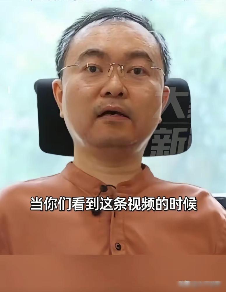 我宣布，今天最伟大的人是蔡磊，你真是太让我敬佩了。以前看渐冻症，就觉得是个冷