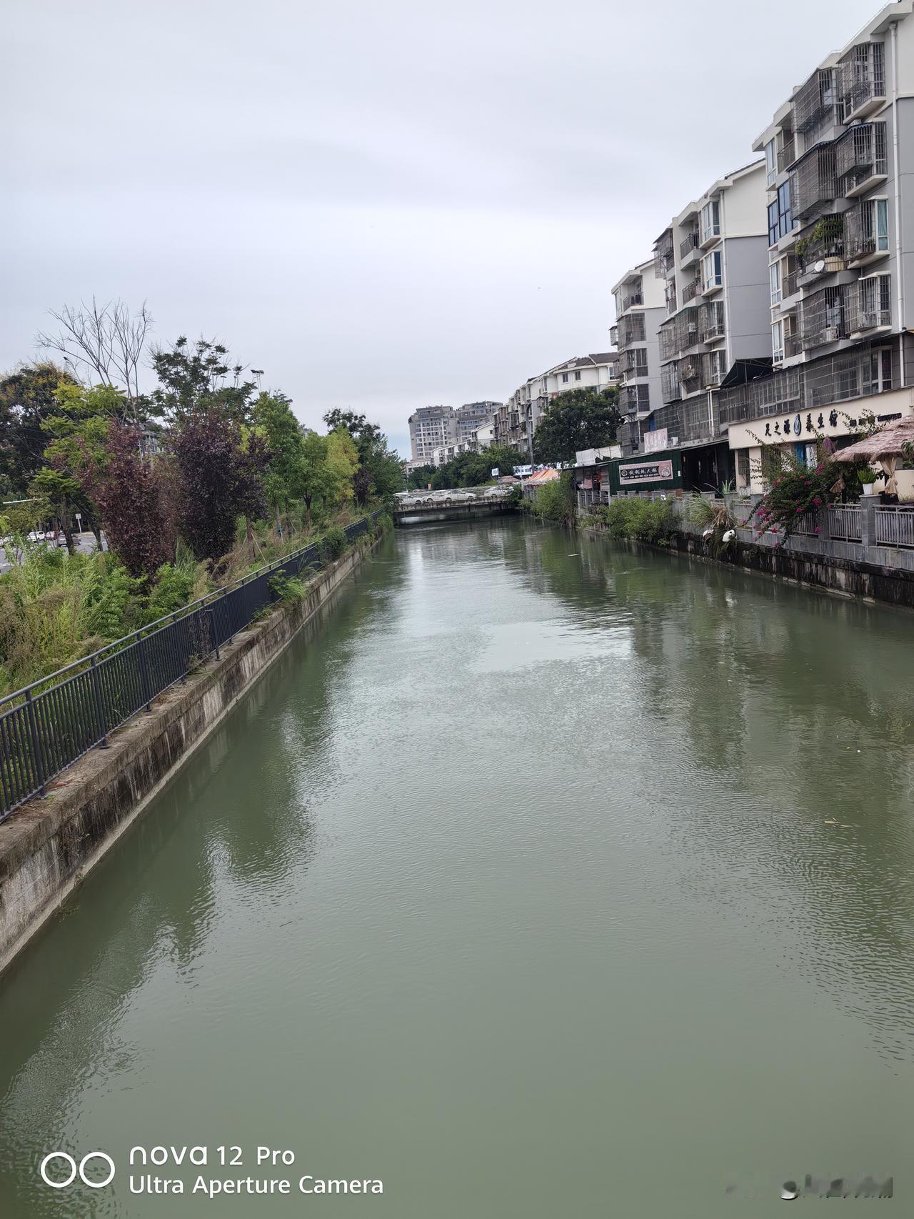 未来一周绵阳多分散阵雨，昼夜温差加大绵阳市气象台预报，未来一周绵阳市以阴天