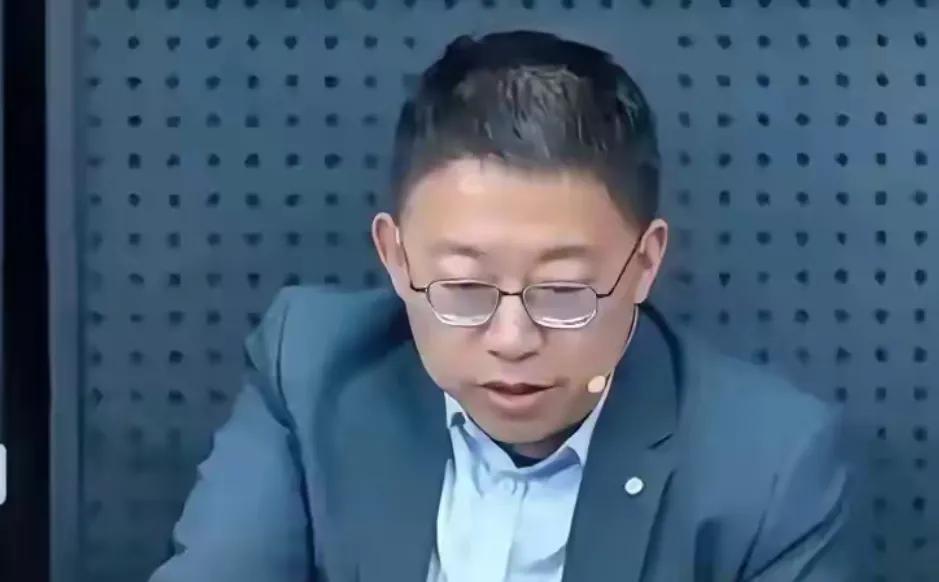 近期立法争议背后，民意如何影响公共安全？最近网上在吵一个事，复旦大学教授沈逸