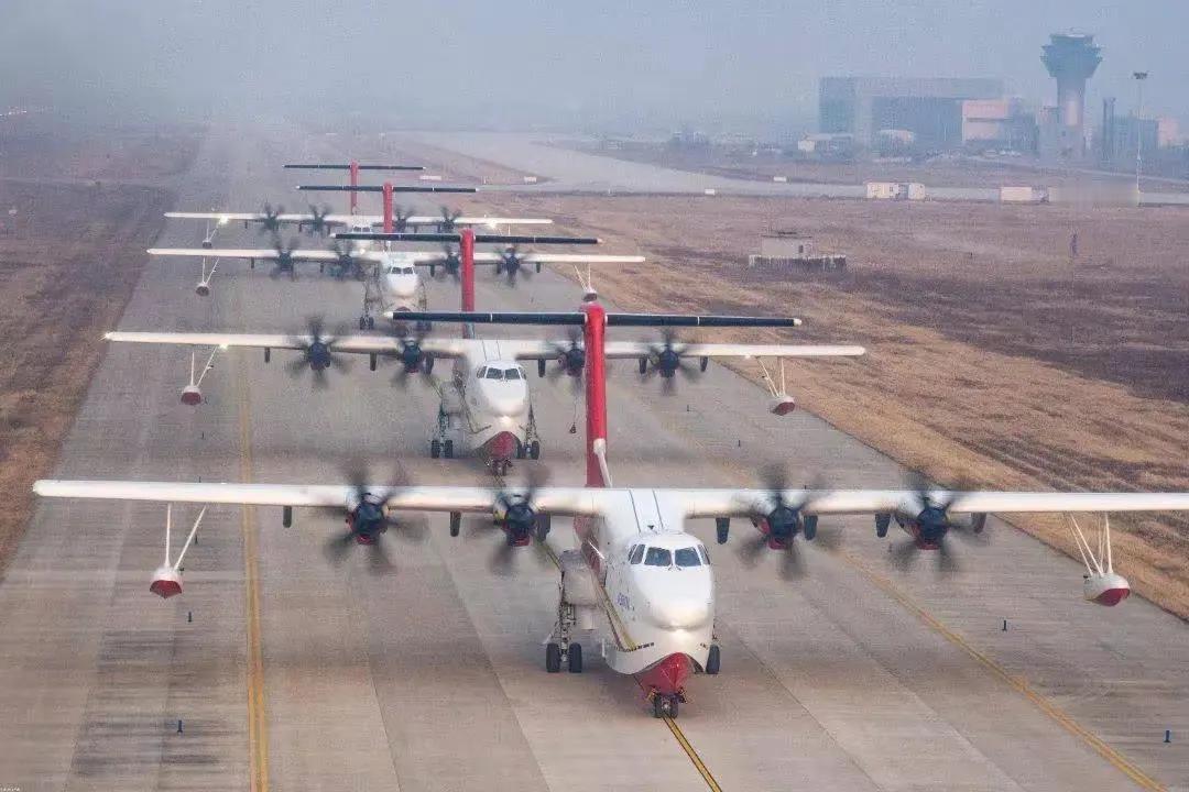 水上大飞机✈️，开始交付了吗今年，2025完成生产型试飞。灭火的去了森林，救援的