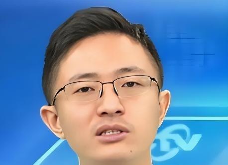 很认同台湾省的侯汉廷说的一句话，他说：当中国还很穷很破烂的时候，有人不愿意当中国