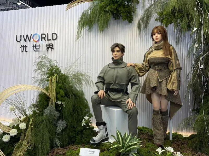 仿生机器人女性外表偏多，媒体又开始讨论“伦理危机”。但这件事本质到底是什么？