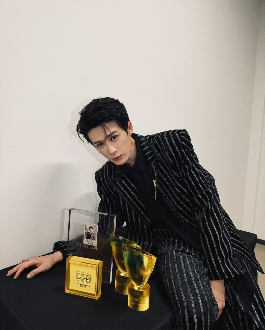 檀健次刘一诺檀健次新恋情这瓜有啥好掰扯的？36岁谈个恋爱怎么了？找个小16岁的