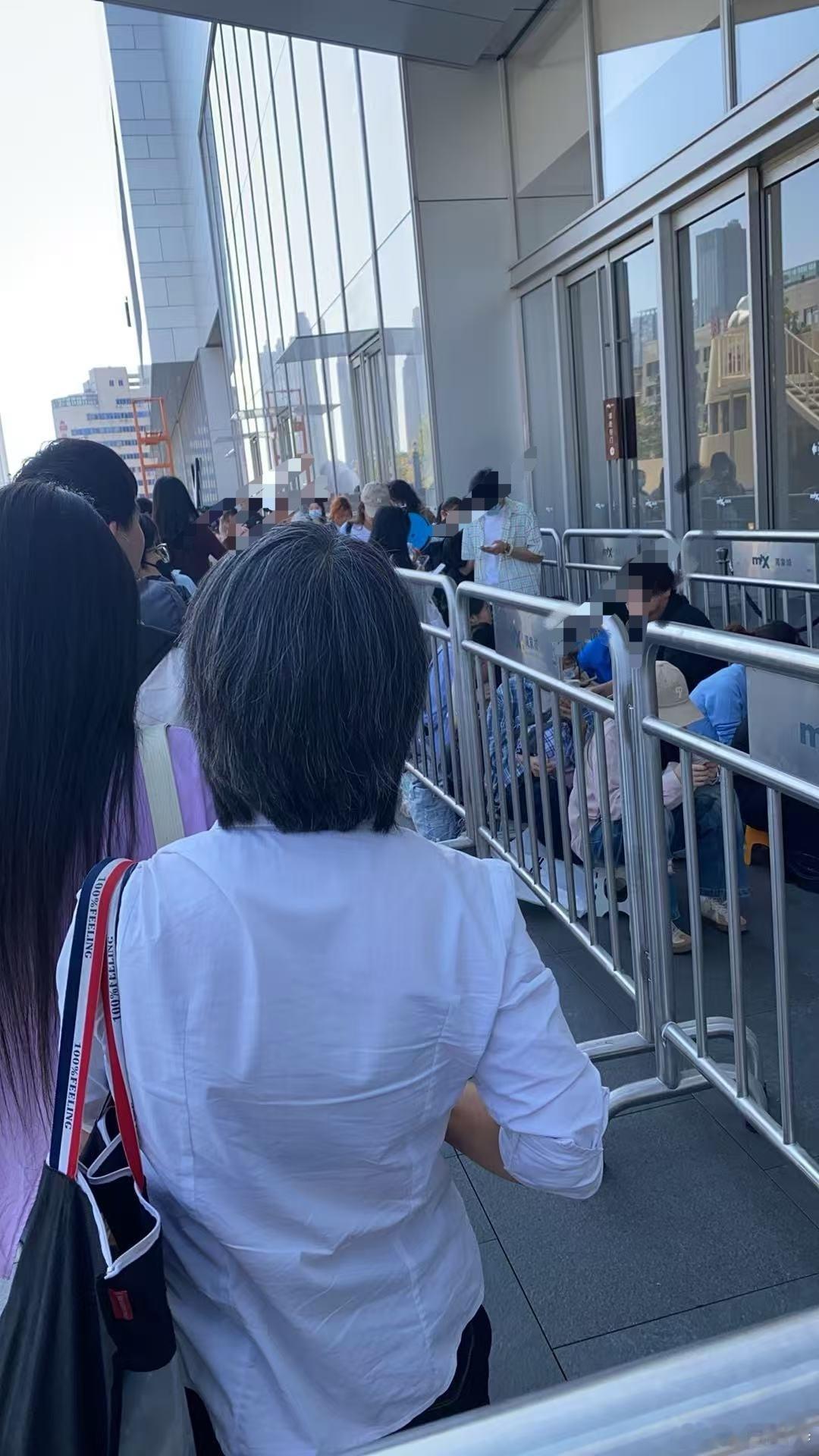 刘诗诗我勒个去姐粉你们要不要这么拼啊[单身狗]​​​