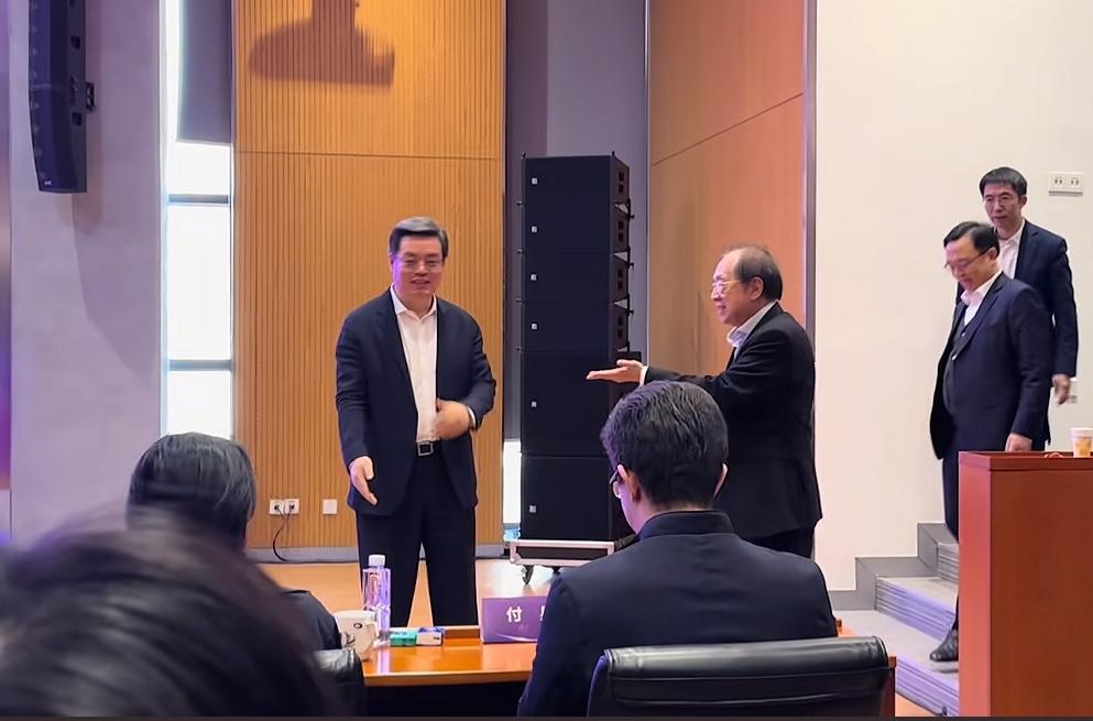 3月20日，“百万英才汇南粤”深圳一清华大学交流活动在清华大学举行。现场看到