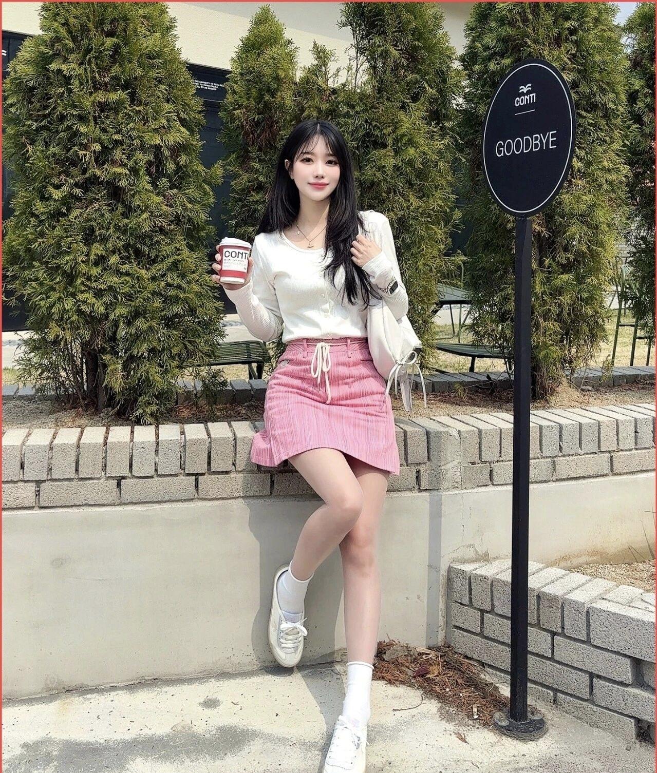 阳光、咖啡与粉色系，是属于春日的心动配方💖