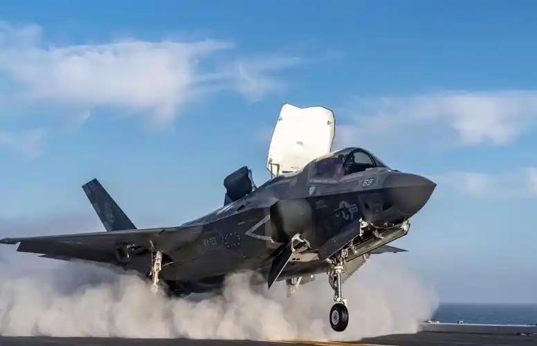 美军F-35如果从冲绳起飞，约20分钟就能飞抵中国沿海，可中国东风-17