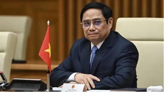 越南突然向中国提出要借596亿修铁路？更有意思的是，这条铁路还要采用和中国一样的