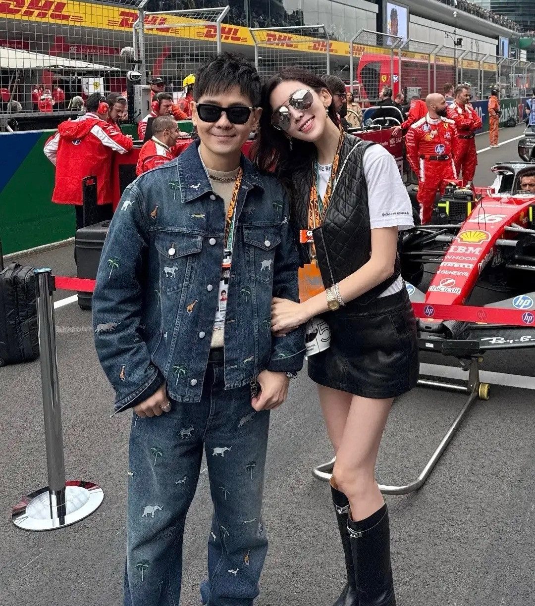 林志颖老婆晒F1合影没开美颜，把60岁郭富城的抬头纹、鱼尾纹都照出来了，状态好真