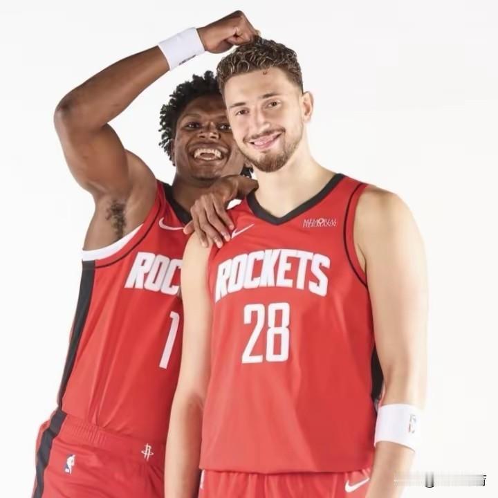 火箭能开出全联盟最好筹码交换字母哥字母哥突然在个人媒介上，删除与雄鹿有关的大量