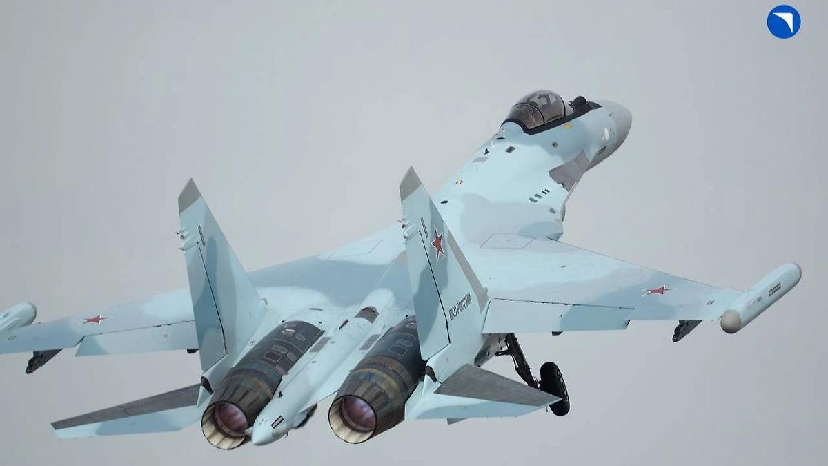 俄罗斯空天军接收了新一批Su-35S战斗机Rostec的联合飞机公司