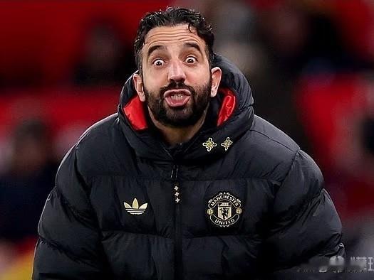 曼联高层对阿莫林正失去耐心…这事说到底，还就是曼联高层的业余导致的。这事儿还真不