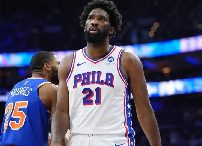 大鱼来了！NBA休赛期或将离队的8大超巨！1：詹姆斯职业生涯首次成为自由球员