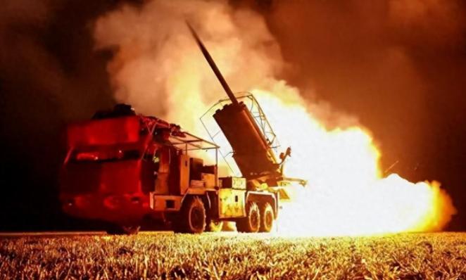 乌克兰竟敢用西方导弹直捣俄布良斯克军工核心，俄罗斯没半点含糊，转头就甩出一记雷霆