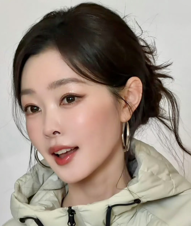 资本大佬喜欢宋轶不是因为她的颜值，也不是因为她的演技，而是因为她对自己有清