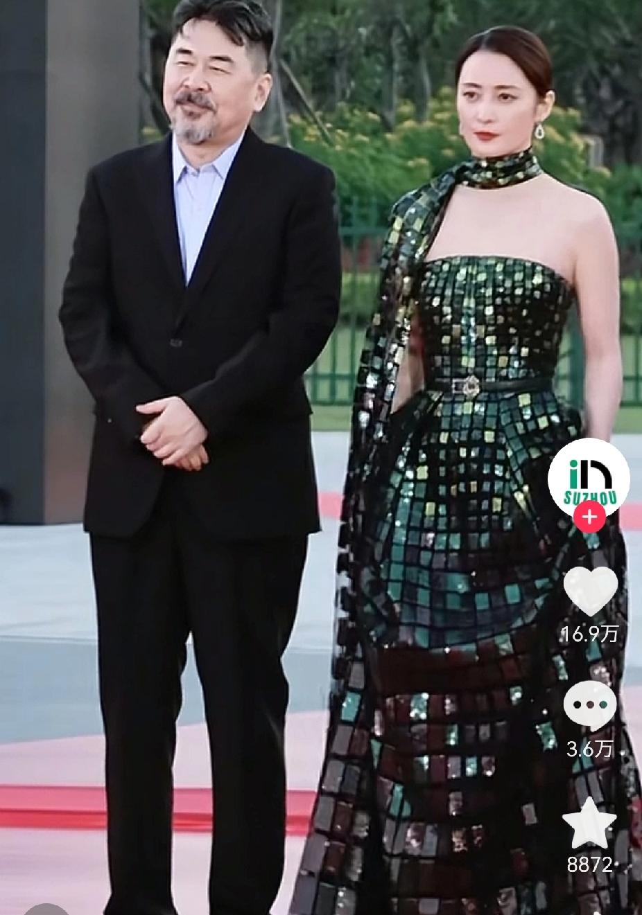 四郎可要小心了！我从蒋勤勤脸上，看到了后来嬛嬛脸上的那种决绝，蒋勤勤一脸嫌弃