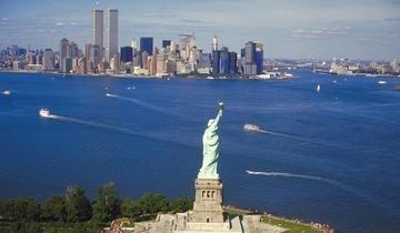 一位来自美国的华人表示：“如果美国放开移民，你看国内40岁以下还剩多少”。要我说