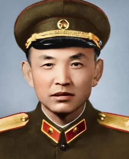 1951年，140师参谋长黎原因为打仗太厉害，资历却不够，军长为了提拔他，接连调