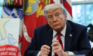 现在有两件事情把特朗普搞迷糊了……第一个让他挠头的问题，就是中国为啥一点都不