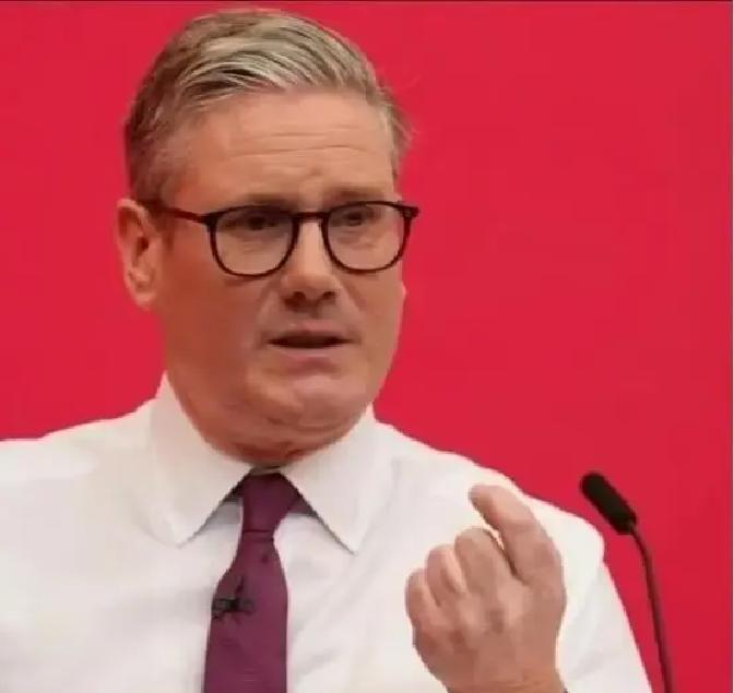 特朗普没想到，估计普京也没想到，英国首相居然当着全世界的面说：“中国，是世界三大