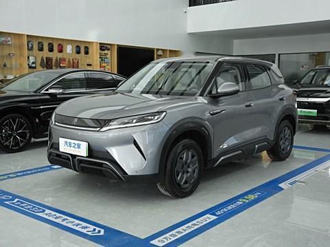 很多人想买比亚迪元UP，却不知道真实开起来怎么样，今天不吹不黑，给大家做一次完整