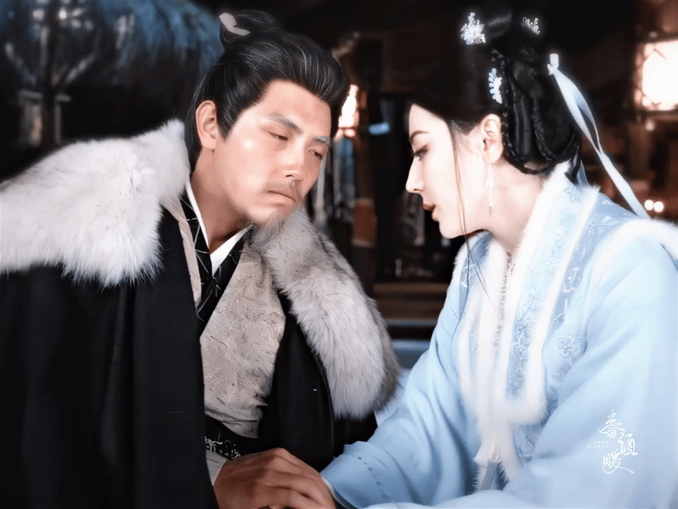 陈飞宇白日提灯老年妆被这段老年妆狠狠震撼，老年斑、松弛肌肤与浑浊眼眸还原75