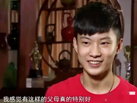 直到赛后复盘了两天，我才发现赵心童做的这三个小动作暴露出他的人品！第一个，这小