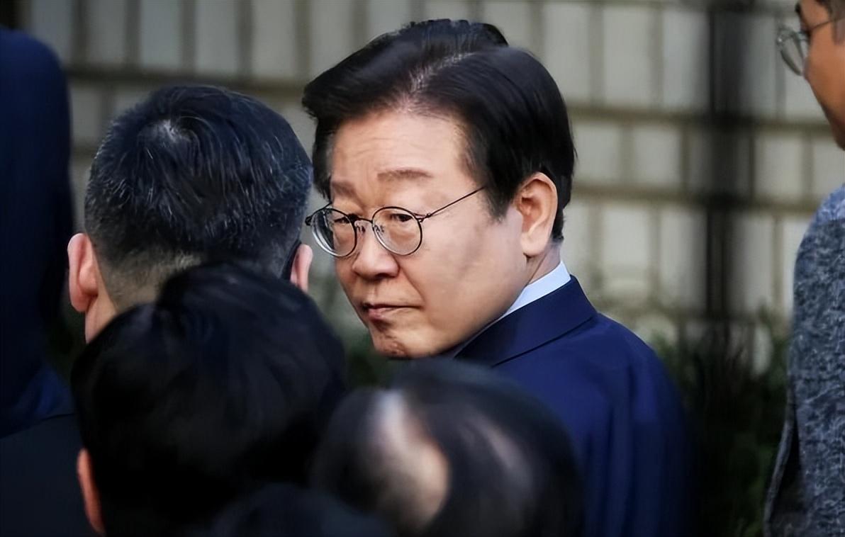 李在明终于要对尹锡悦动手了！这位韩国前总统的最终结局，即将在几天后，当着全韩国5