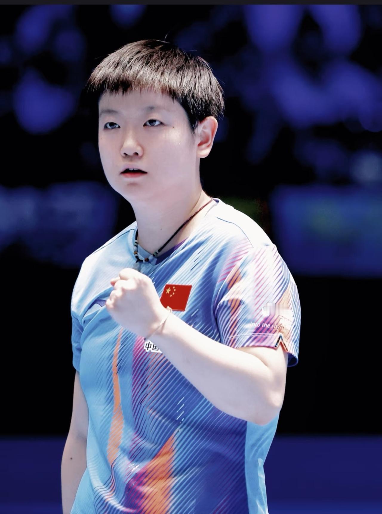 孙颖莎神了！用侧身正手终结比赛，获得亚洲杯女单冠军，太不容易了！决胜局