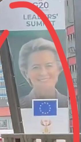 特朗普不给南非面子，不参加G20峰会，南非也怒了！在首都立交桥上，悬挂各国领导人