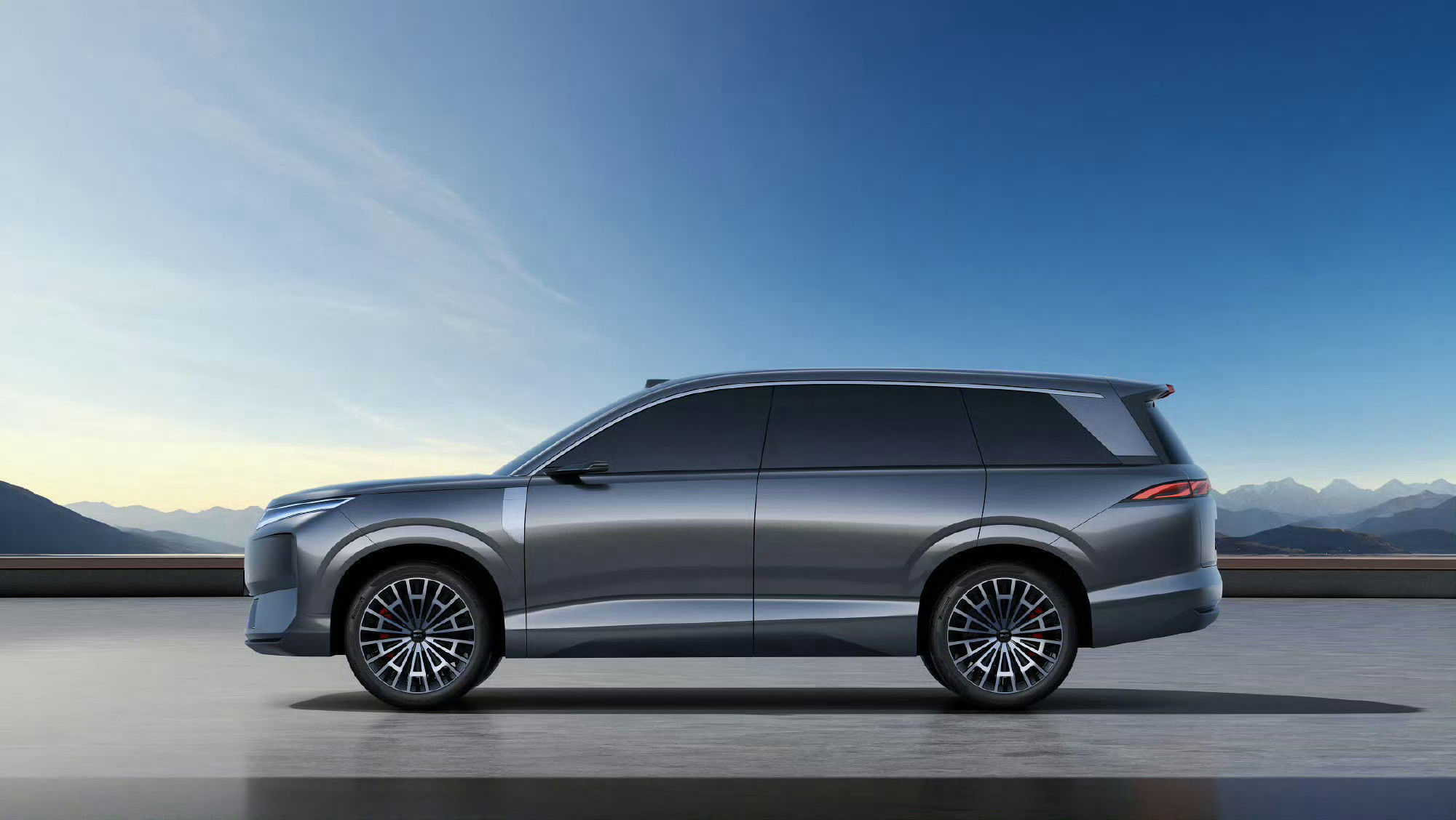 现在各家大型SUV都已经发的差不多了，没发的也都多多少少有些眉目，是不是就差比亚