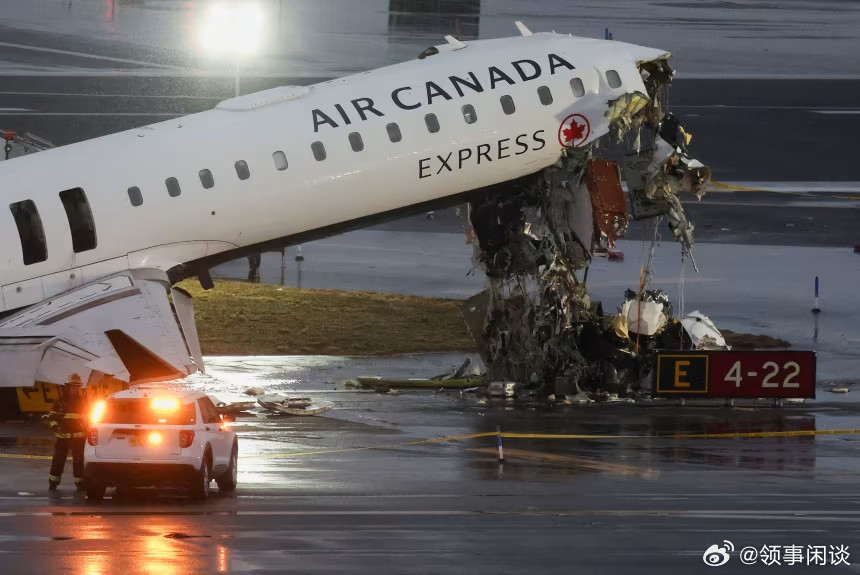 【拉瓜迪亚机场致命撞击的始末】（CNN）加拿大航空公司的这架支线客机原定于周日晚