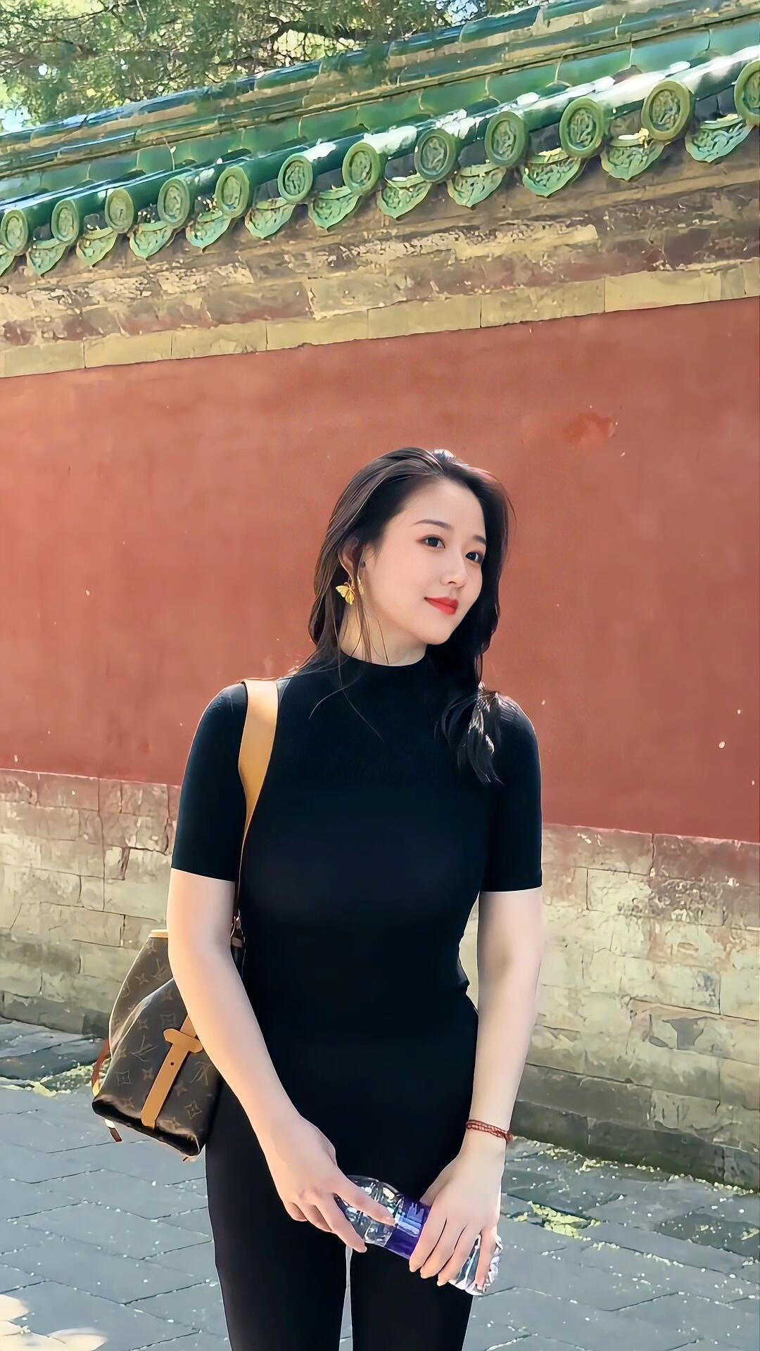 我知道幸福来之不易，所以有你在的每一天，我都格外珍惜！