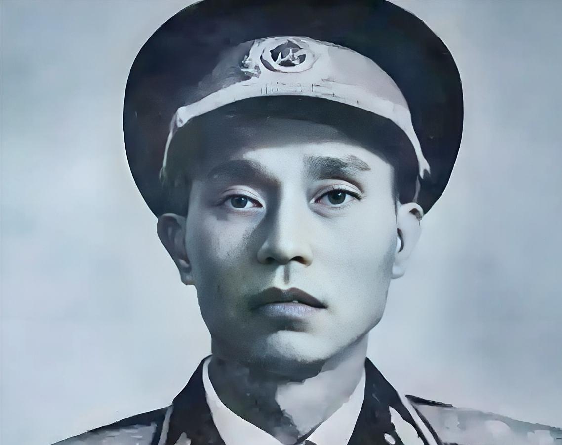 1942年，新四军26团被日军包围，眼看突围无望，团长决定与日军同归于尽，这时，