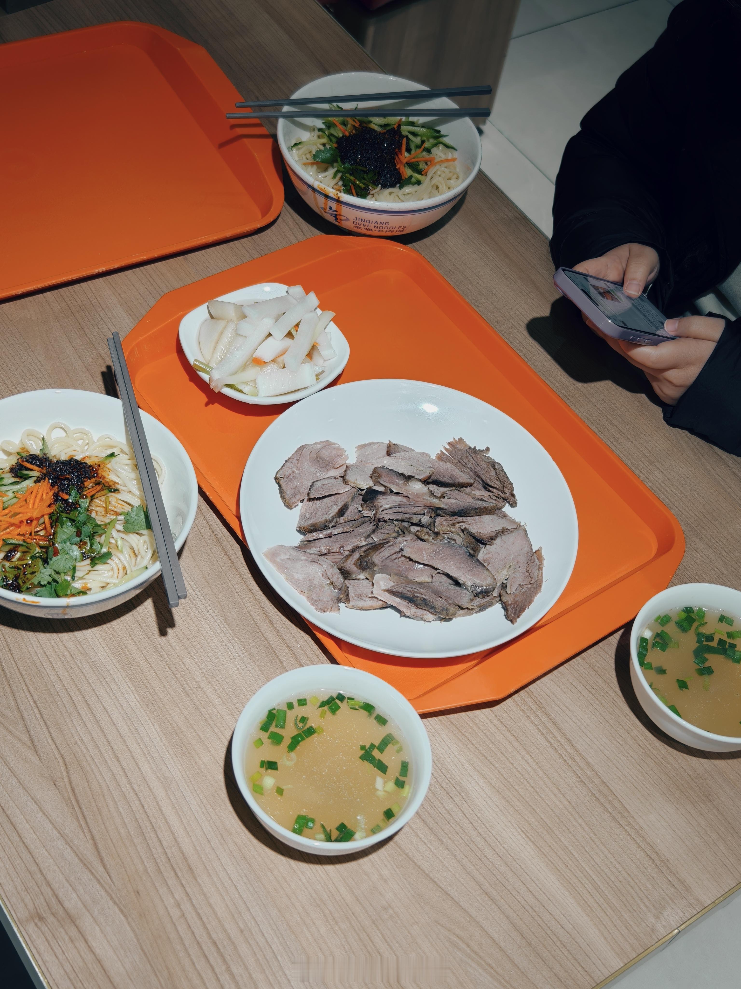 又来吃了哈金强牛肉面