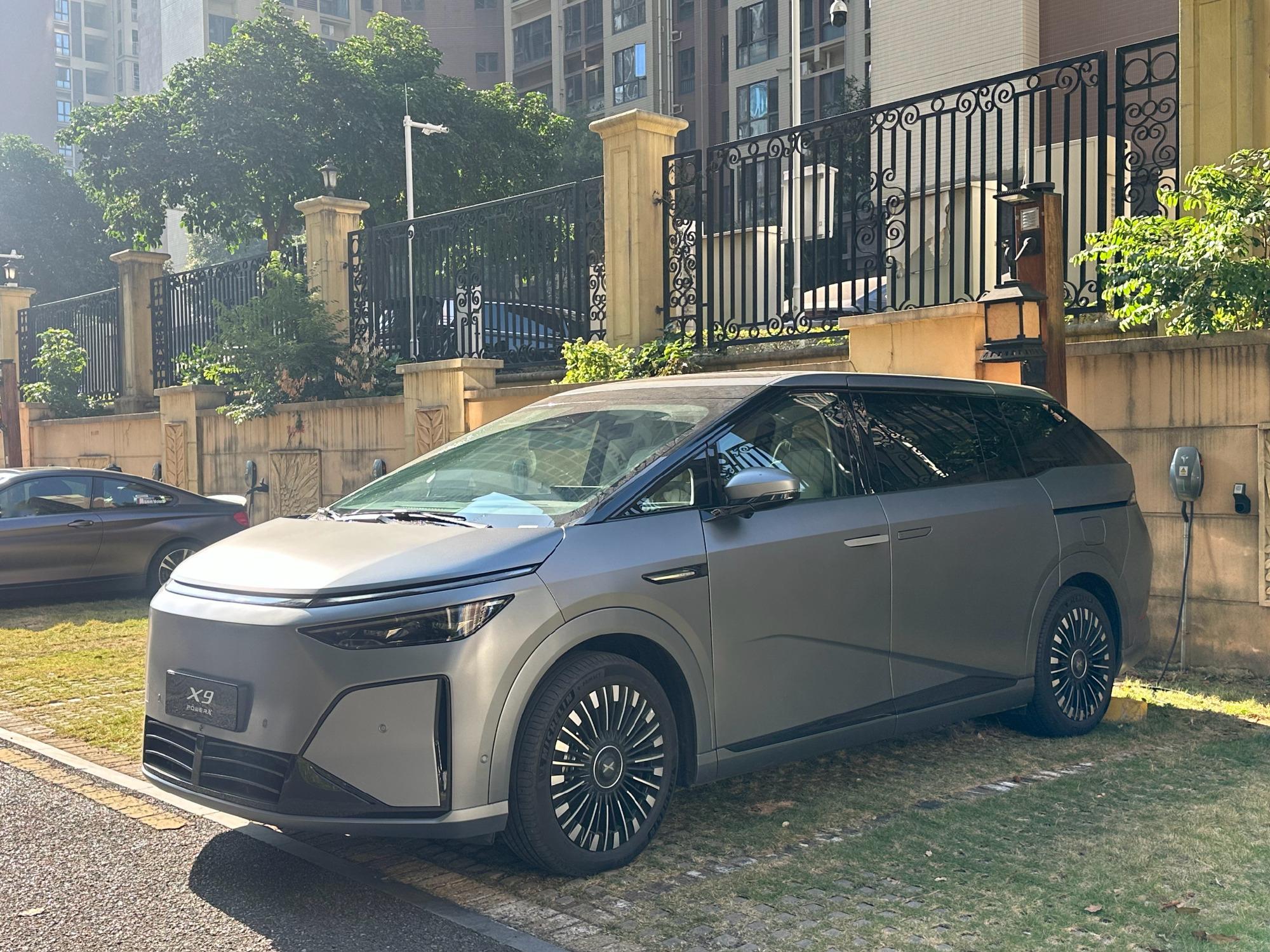 一直觉得MPV应该是智驾的最大受益车型，毕竟这类车型就是为长途出行而生的，提车就